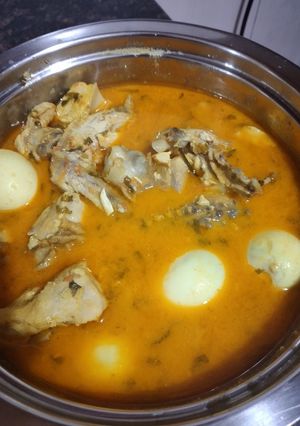 A picture of Kuku wa kupaka (chicken in coconut milk) #endofyearchallenge#.