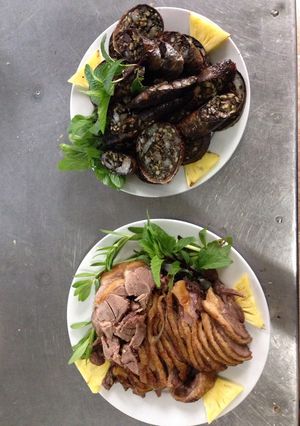 Hình của món Ngỗng hấp vs dồi cổ ngỗng ngày cuối tuần.