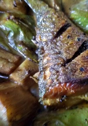 A picture of Hilsha vegetables curry.