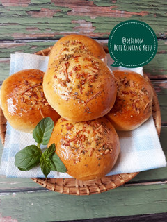 Foto resep 565. Roti Kentang Keju