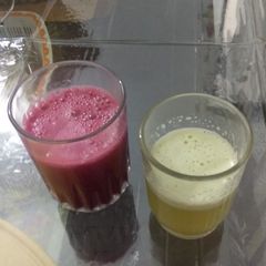 A picture of Healthy juices.