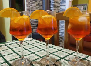 Una foto de Aperol