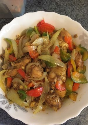 Hình của món Gà xào cà ri.