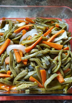 Una foto de Nopales en escabeche