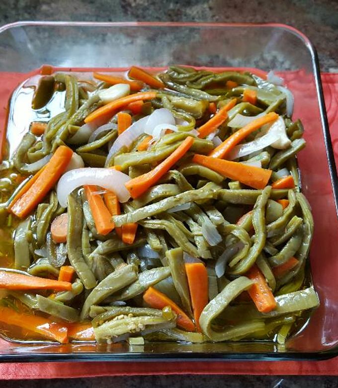 Una foto de Nopales en escabeche