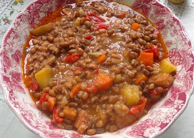 Guisado de frijoles bayos Receta de Rosa Padrón Argentó- Cookpad