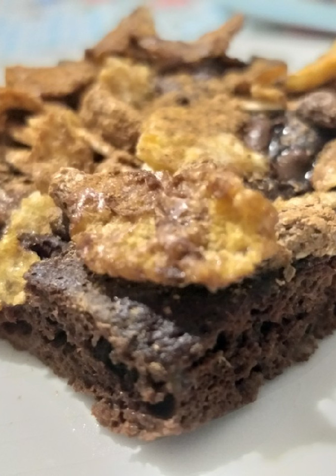 Una foto de Brownie "crunchi" fit (sin azúcar, lácteos ni harina!)