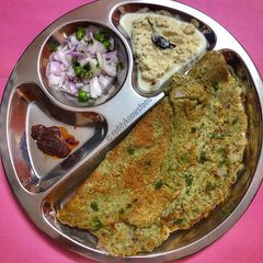 A picture of Healthy Onion Pesarattu.