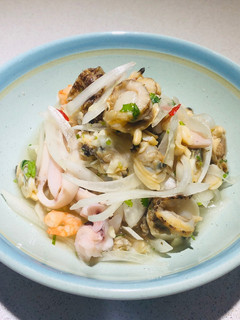 泰式涼拌海鮮 的食譜成品照片
