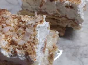 Φωτογραφία της συνταγής Μιλφέιγ πανεύκολο με cream crackers!!