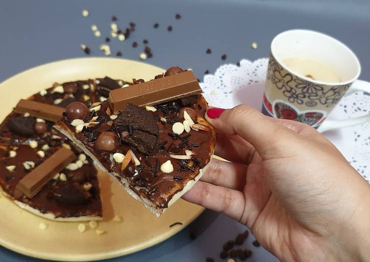 Recipe of Award-winning Chocolate Pizza