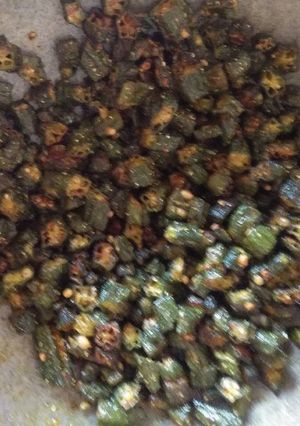 A picture of Crispy bhindi { lady finger}.