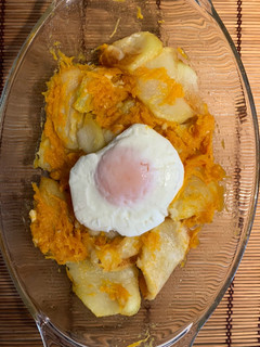 Una foto de Patatas con calabaza y huevo