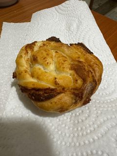 Una foto de Pastelitos de hojaldre y almendra
