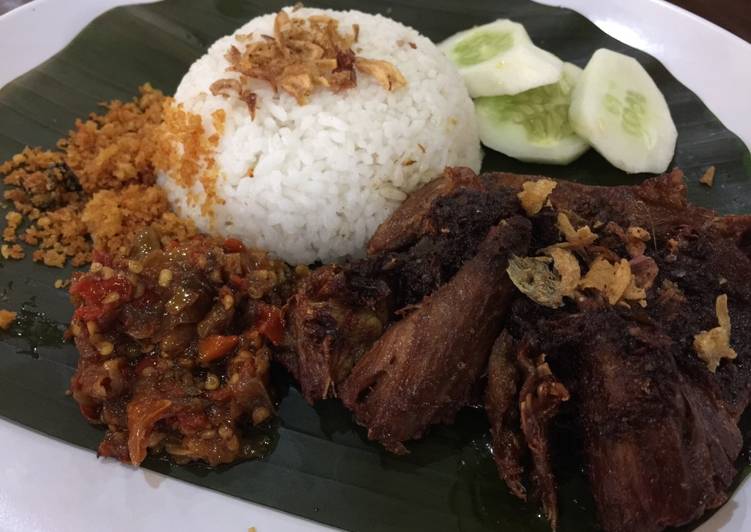 Cara Gampang Menyiapkan Bebek Goreng peking, Lezat