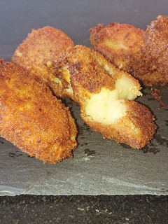 Una foto de Croquetas de calabacín y avena con thermomix