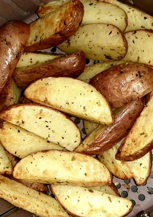 Una foto de Papas Rústicas 🥔