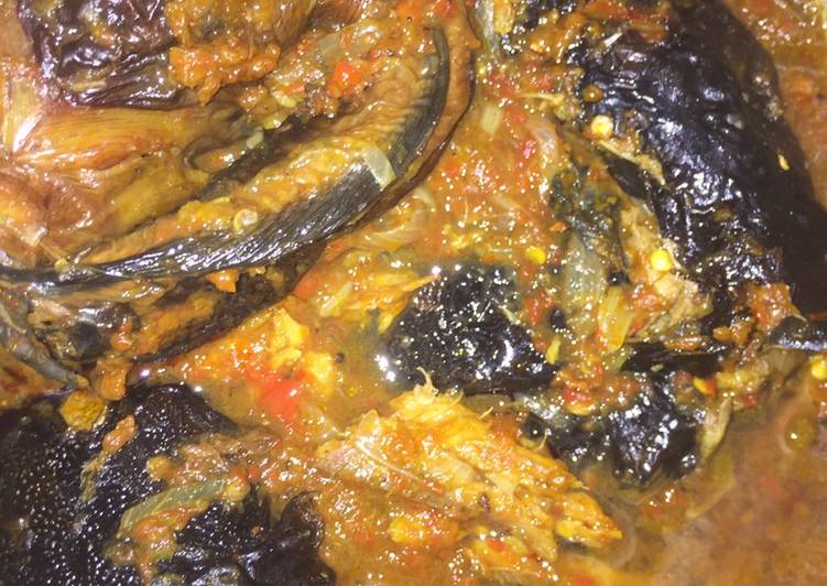 How to Cook Speedy Smoked fish pepper soup