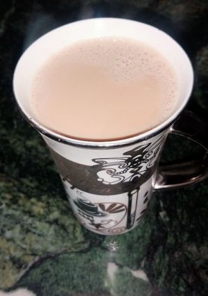 हॉट कॉफी (hot coffee recipe in Hindi) रेसिपी मुख्य फोटो