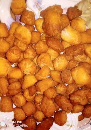 Crunchy chin_chin ainihin hoton girkin