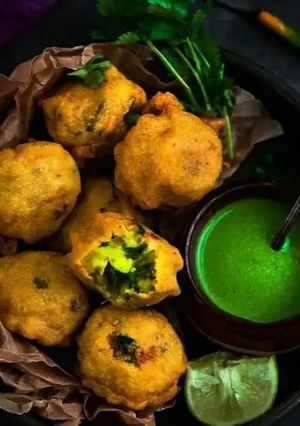 A picture of Navratri Vrat - Batata Vada.