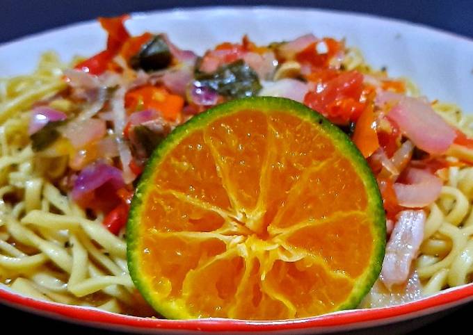 Bagaimana Membuat Mie Singkong Kuah Jeruk Peras Anti Gagal