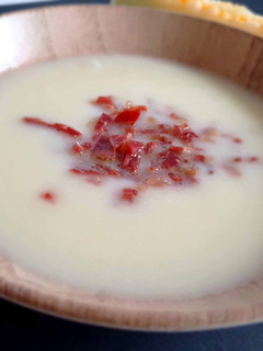 Una foto de Crema de melón fría