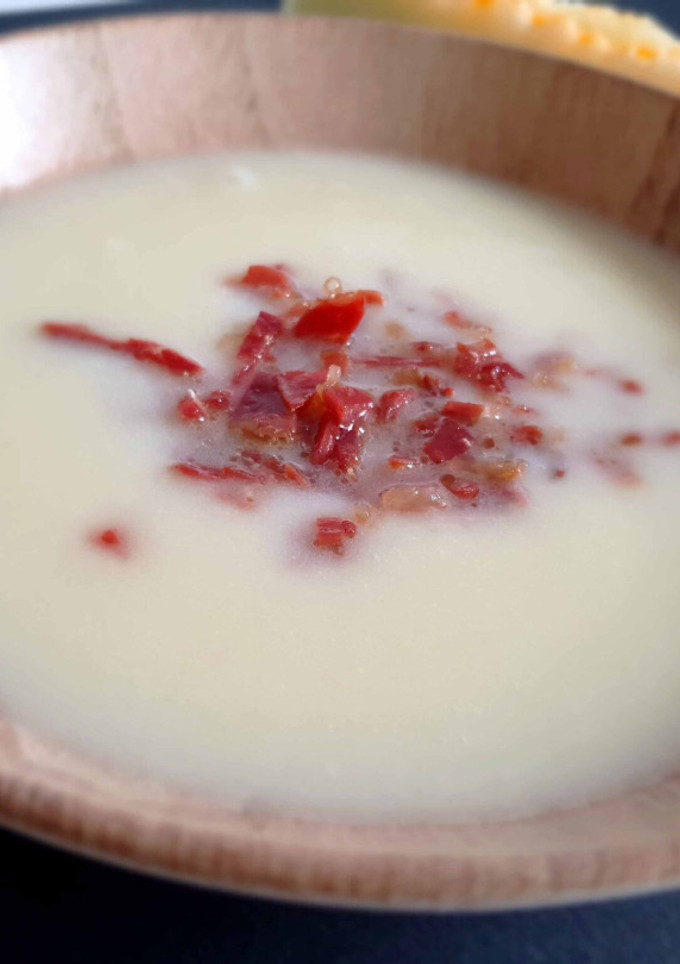 Una foto de Crema de melón fría