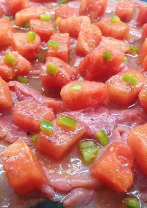 Foto di Carpaccio di manzo con anguria al peperoncino