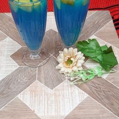 A picture of Classic Apple drink.