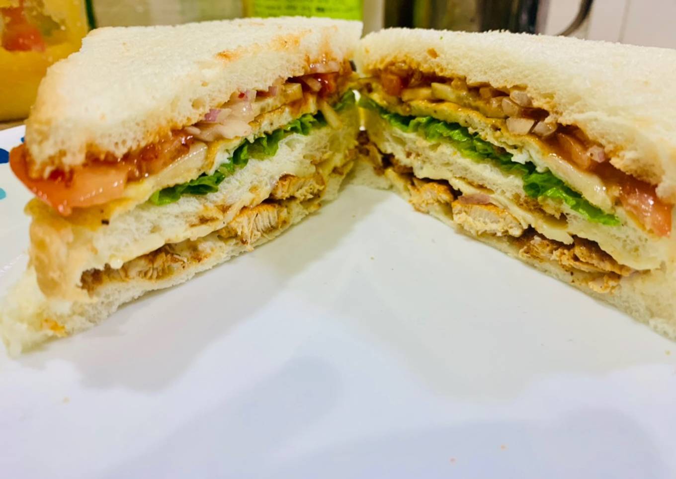 Chicken club sandwich