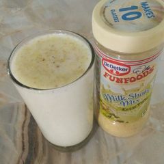 A picture of MilkShake with KesarPista.