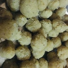 A picture of Nariyal Khoya Ladoo.