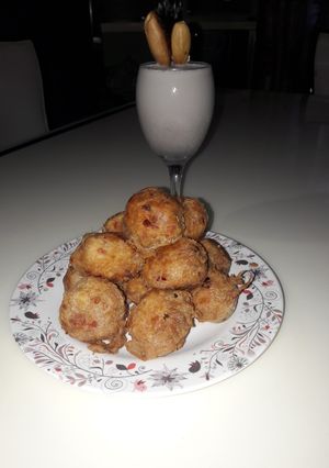 A picture of *my first recipe contest* yam balls da kunun aya.