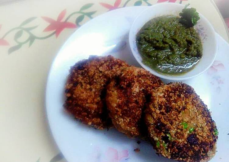 Oats and matar paneer cutlets