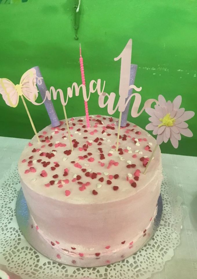 Una foto de Torta de buttercream frutilla