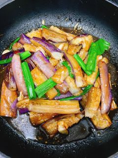 Hình của món Cà tím xào dầu hào.