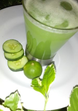 A picture of Cucumber Drink.