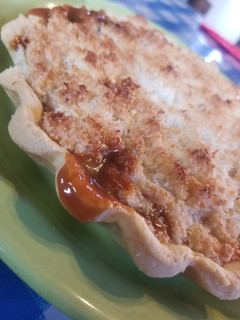 Una foto de Tarta de coco y dulce de leche