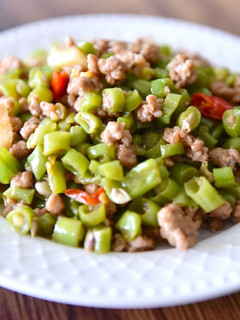 超下飯的辣炒四季豆 的食譜成品照片