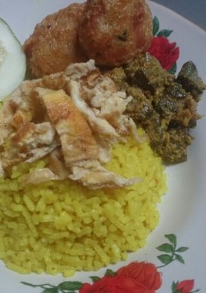Foto resep Nasi Kuning Naskun Praktis