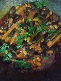 સરગવા નું શાક (Saragva Shak Recipe In Gujarati) રેસીપી મુખ્ય ફોટો