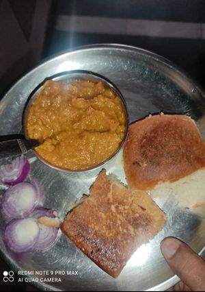 पाव भाजी (Pav bhaji recipe in Hindi) रेसिपी मुख्य फोटो