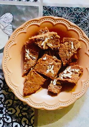 A picture of Peanut Burfi/Katli With Jaggery.
