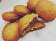 A picture of bread doughnuts