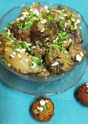 A picture of Seasons Freshest Flavours ln A Bowl ----- Methi Muthiya, Ratalu, Tuver Dana, Bateti Nu Shaak.