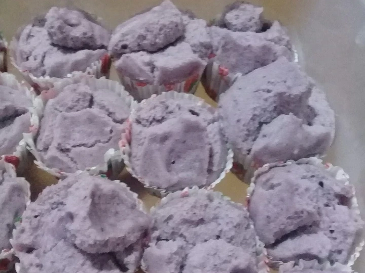 Langkah Gampang Menyiapkan Resep Bolu kukus ubi ungu yang Uenak Anti Ribet, Mantap Sekali