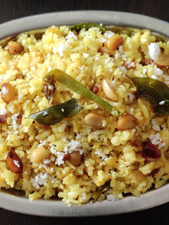 கார அவல் (Spicy flattened rice recipe in tamil) செய்முறை முக்கிய புகைப்படம்