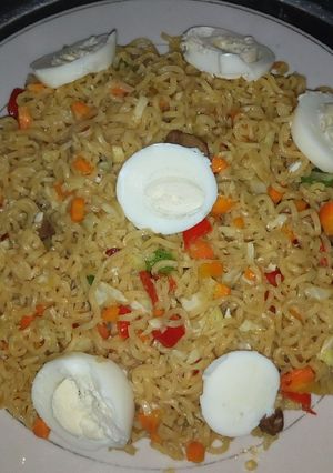 A picture of Vegi. Indomie.