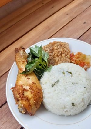 Foto resep Nasi Daun Jeruk
